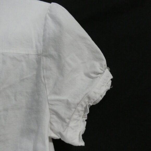 Unbranded | P2P 15.5 inches measured | Elegant White V-Neck Ruffled Blouse - Picture 11 of 13